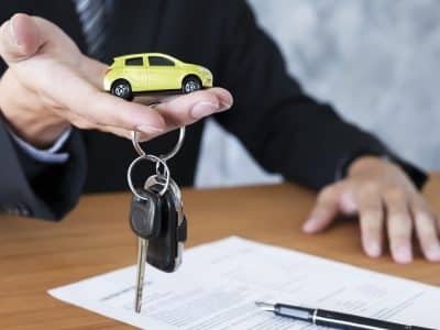 Astuces pour payer moins cher son assurance voiture en tant que jeune conducteur