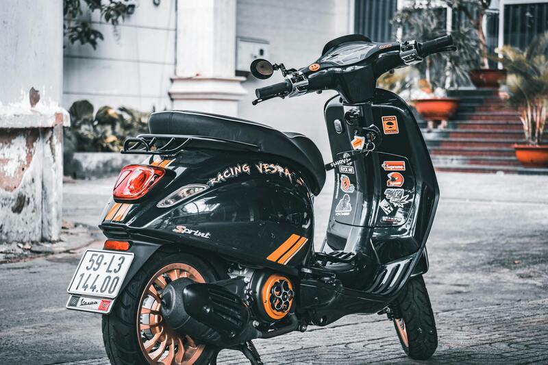 scooter noir